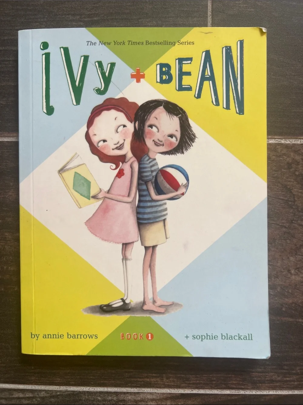 Ivy + Bean Book 1 by Annie Barrows — Yellow & Light Blue Cover